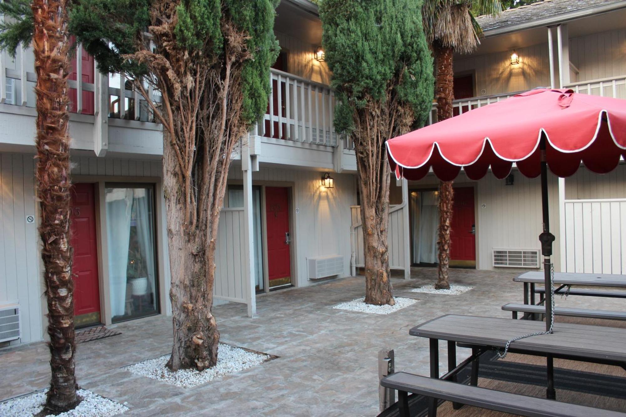 Cedarwood Inn Of Ashland Ngoại thất bức ảnh